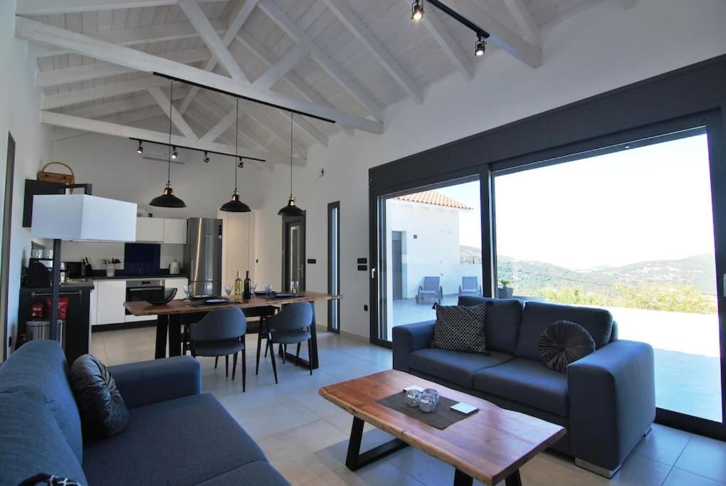 Villa Katerina Kefalonia Epanochori  ภายนอก รูปภาพ