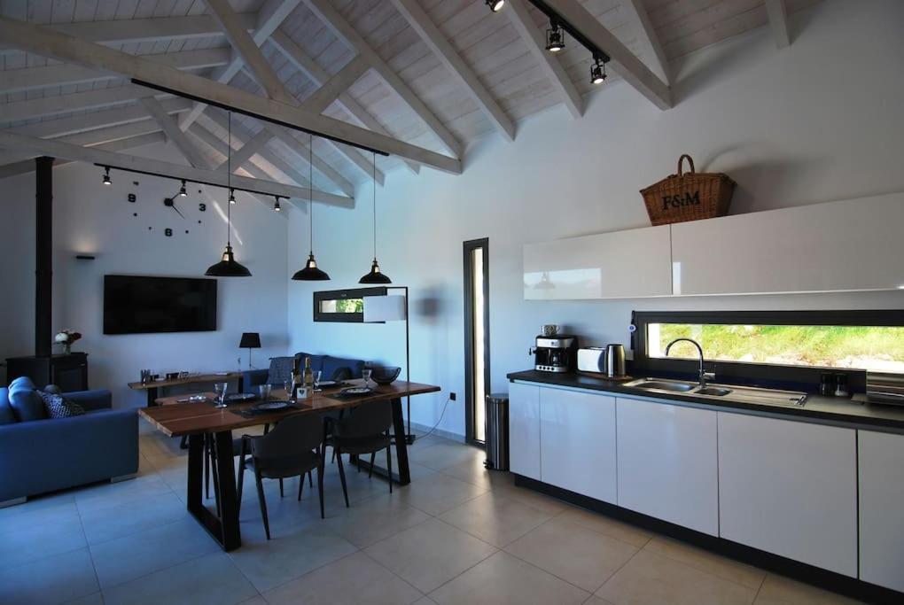 Villa Katerina Kefalonia Epanochori  ภายนอก รูปภาพ